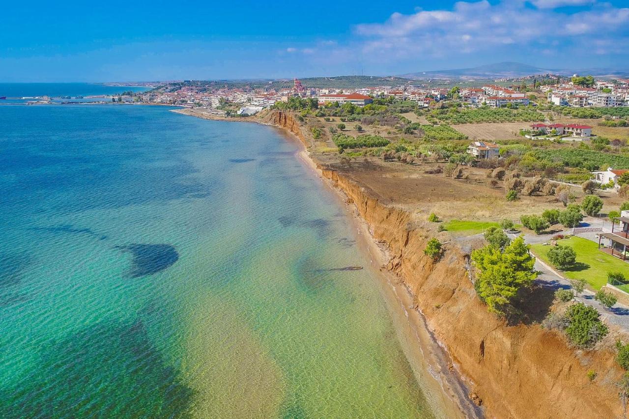 Kalma Villa Ena Nea Moudania Exterior photo